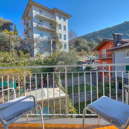 Appartamento Miorelli Torbole Sul Garda Екстериор снимка