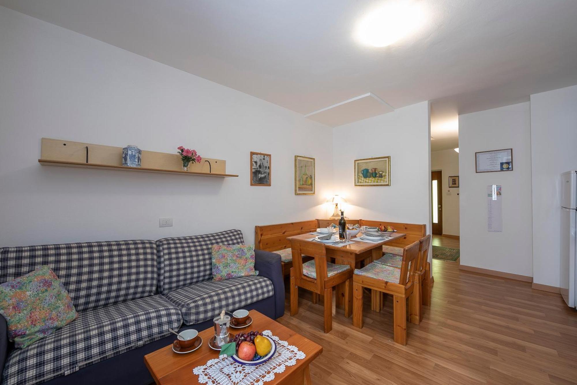 Appartamento Miorelli Torbole Sul Garda Екстериор снимка