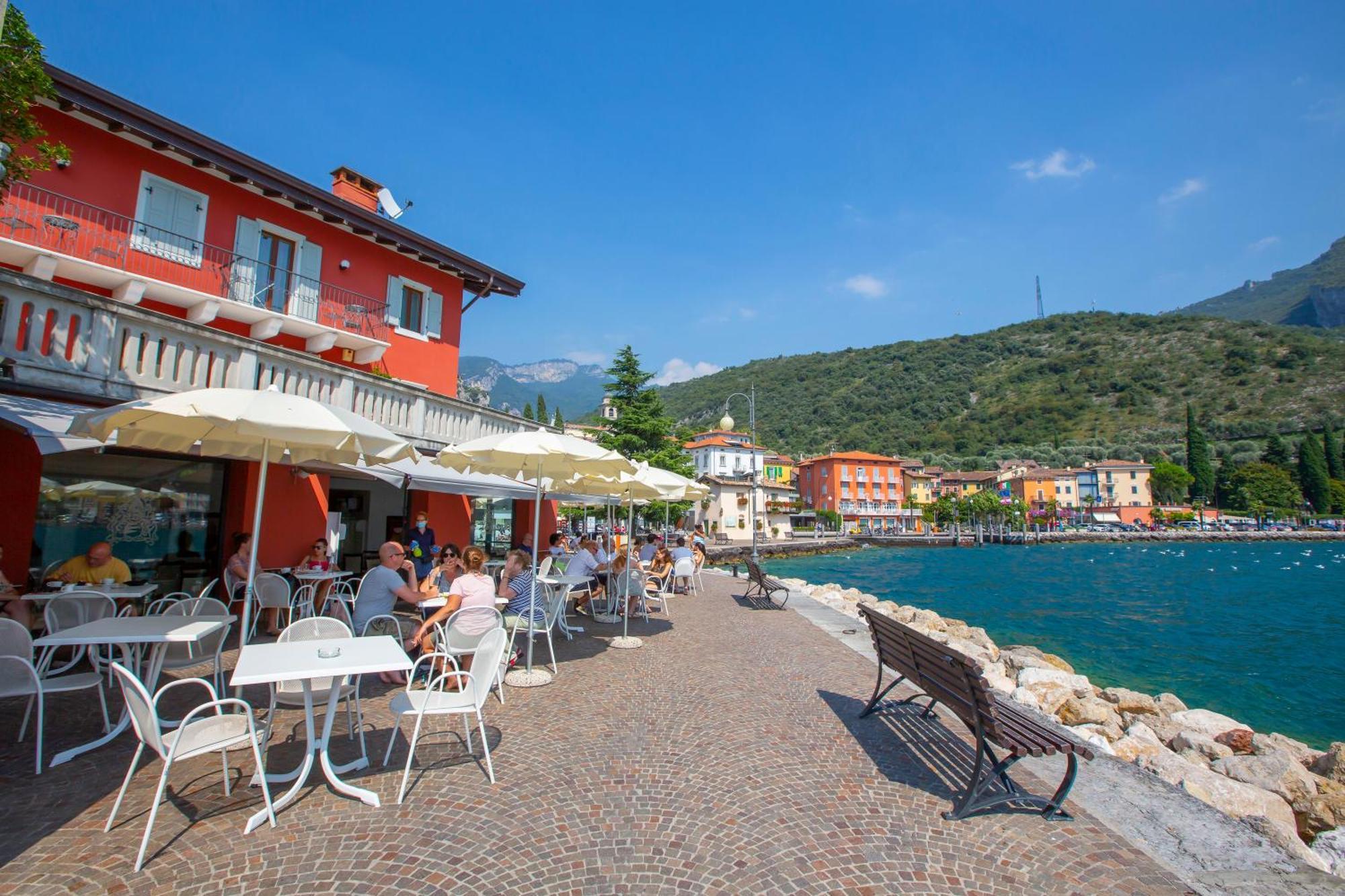 Appartamento Miorelli Torbole Sul Garda Екстериор снимка